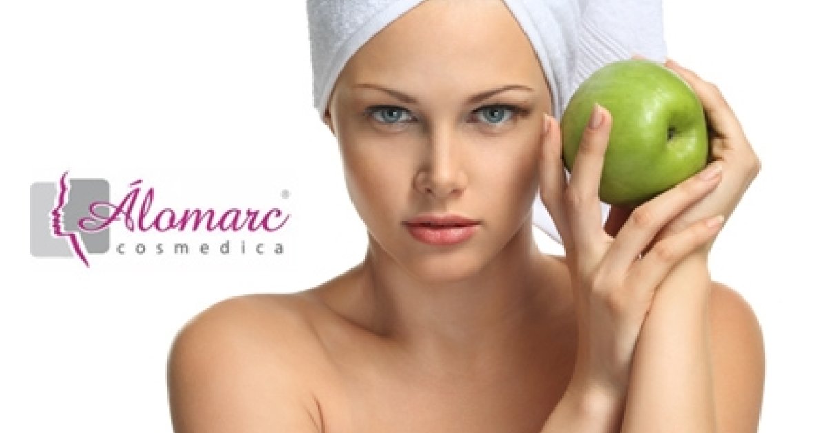 Fiatalítsd meg arcod egyórás AHA gyümölcssavas kezeléssel 4.000 Ft-ért az Álomarc Cosmedica Esztétikai Centrumban (50%-os kedvezmény)