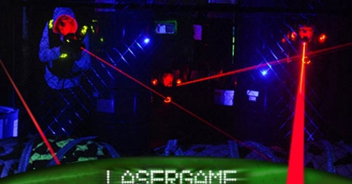 Valódi lézerjáték – lőj látható lézerrel 2 órán keresztül 1.500 Ft-ért a Laser Game pályáján (57%-os kedvezmény) 