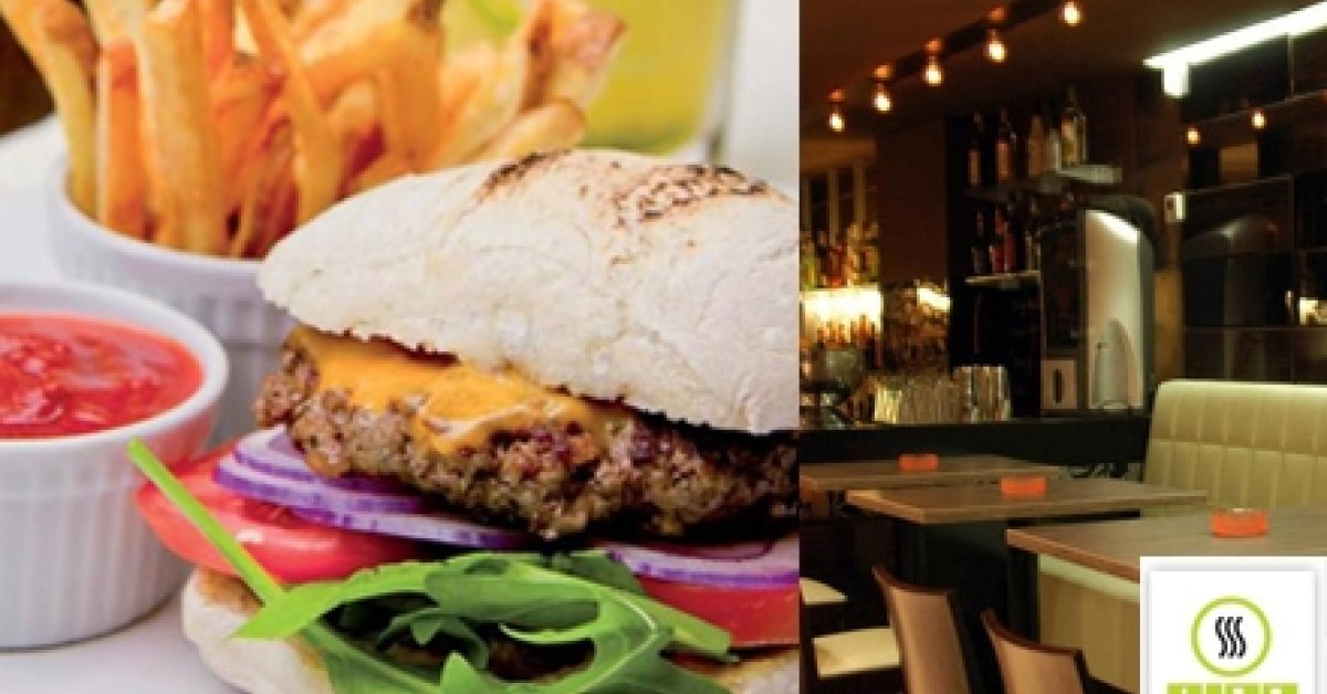 1.800 Ft-ért kettőt kapsz az ország legjobb hamburgeréből körítéssel a Ring Café & Gourmet Burger Bárban (50%-os kedvezmény)
