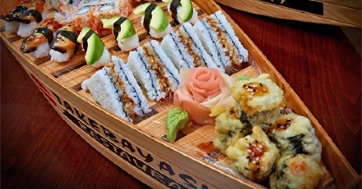 50 darabos sushi kóstolóhajó