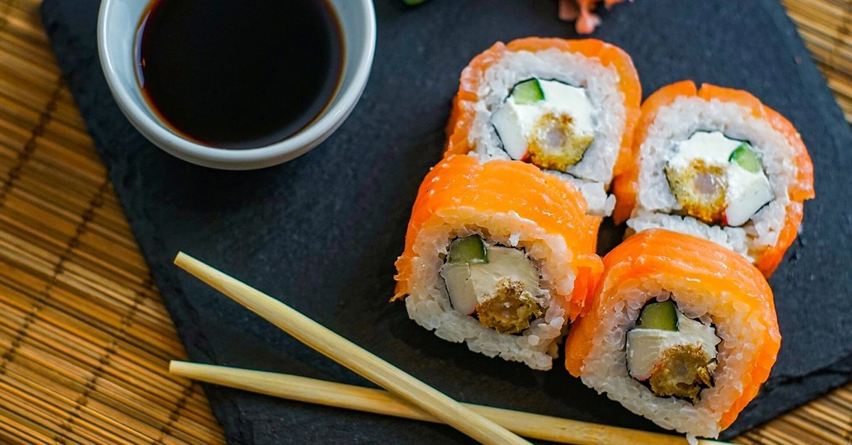 Sushi tál variációk