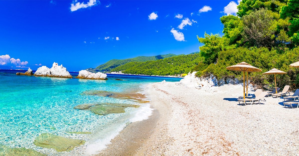 Nyár Skopelos szigetén