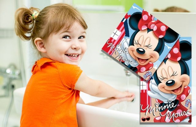 Kéztörlő-arctörlő, Disney Minnie + más típus